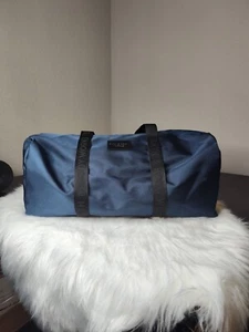 New Bath And Body Works Blue Mens DUFFLE BAG PERFECT FOR GYM Travel Sports Event - Picture 1 of 7