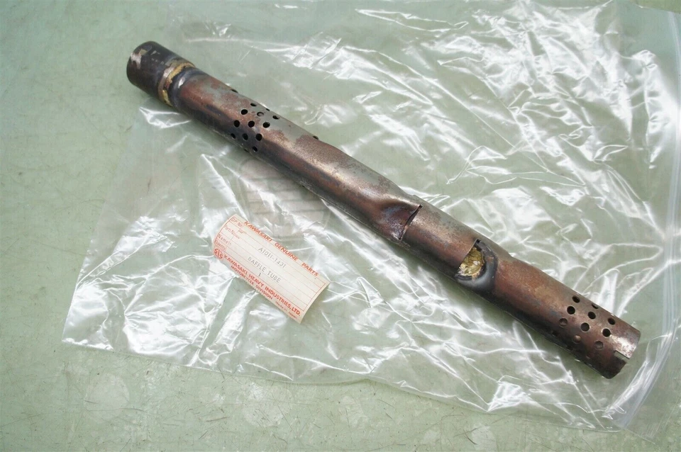 Deflector Kawasaki A1011-1431 SG250 SG 250 TUBO RARO NOS OEM *2123 Foto 1 de 4