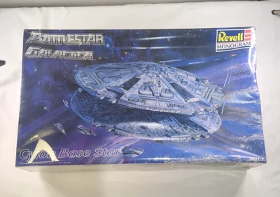 Revell-Monogram Battlestar Galactica Cylon Base Star Model Kit #85-3619 Sealed - Image 1 of 4