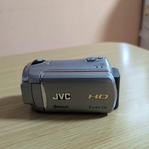 JVC Everio GZ-HM570 HD Camcorder w/ Battery, AC Adapter, D-Terminal Cable Used - Picture 1 of 9