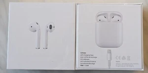 Apple AirPods with Charging Case 2nd Generation MV7N2ZM/A Brand New Sealed White - Picture 1 of 14