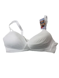 Hanes Womens Size Large Oh So Light Comfort Wirefree Convertible Straps White - Picture 1 of 5