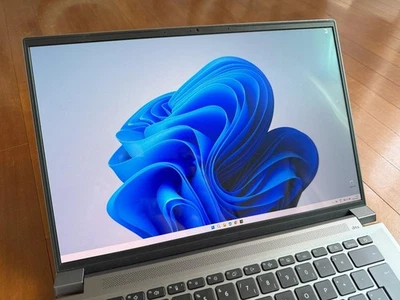 Acer Swift X SFX14-71G Foto 1 de 4