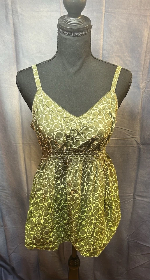 Blusa ELLE verde babydoll estilo grunge anos 2000 Y2K tamanho médio cb2-7 - Imagem 1 de 4