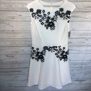 NEW Taylor Dresses Corded Knit with Applique Size 10 New $148 - Picture 1 of 6