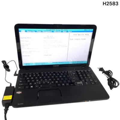 Toshiba Satellite C850D 15.6" Laptop AMD E1 4GB 500GB HDD Boots/Bios No OS H2583 - Image 1 of 4