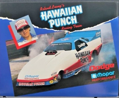 VRHTF NHRA RARO "ROLAND LEONG-JIM BLANCO HAWAIANO PUNCH COCHE DIVERTIDO" REPARTO Foto 1 de 2