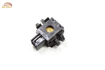 Chevrolet Tahoe 2015-2020 luz de inundación de piso delantero OEM Foto 1 de 4