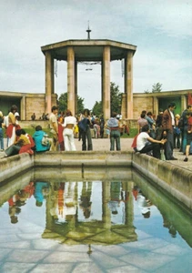 Cartolina d'epoca - Lidice - Area del Memoriale - Foto 1 di 1