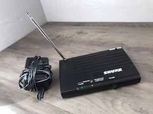 Receptor SHURE T3-CV 208,200 MHz con fuente de alimentación - Imagen 1 de 7