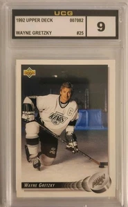 1992 Upper Deck Wayne Gretzky #25 UCG Graded 9 HOF Kings - Bild 1 von 2