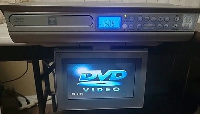 Trutech KLV3170 Space Saving Kitchen 7” LCD TV-DVD Player Radio Remote No Mount - Image 1 of 4