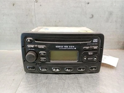 98AP18C815AC sistema radio per FORD FOCUS BERLINA (CAK) 1.8 TDDI 1998 5661326 - Immagine 1 di 4
