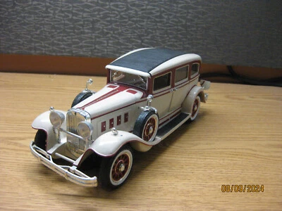 1/18 1931 PEERLESS, EN COLOR TOSTADO CON RIBETE ROJO, POR ANSON, SIN CAJA Foto 1 de 4