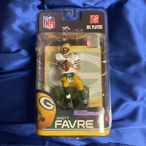 Brett Favre 2010 McFarlane Figure NIB NFL Exclusive Green Bay Packers - Picture 1 of 2