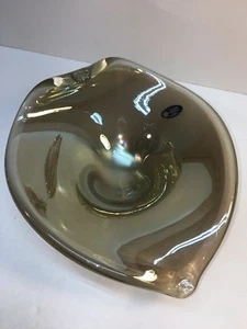 Fino Tazón de Cristal Blanco Hecho a Mano en Murano Italia Hoja Tazón Llave Moneda Atrapa Decoración - Imagen 1 de 12