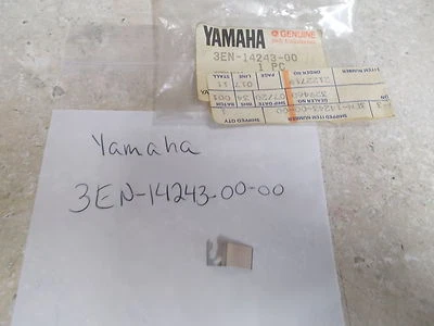 Placa Yamaha 1989-1999 FZR600R FZR600WC FZR600AC 3EN-14243-00-00 NUEVA DE STOCK OEM Foto 1 de 4
