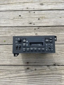 Chrysler Dodge Jeep Radio, AM/ FM CASS. 4793093 - Bild 1 von 3