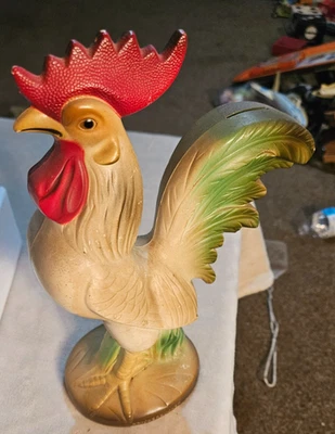 Vintage Knickerbocker Hollywood Calif. 10" chicken Bank - Image 1 of 4