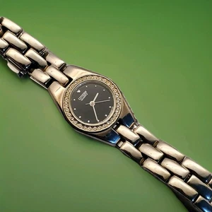 RELOJ CITIZEN 5930-S99001 MUJER TONO PLATA NEGRO CARA BATERÍA NUEVA - Imagen 1 de 10