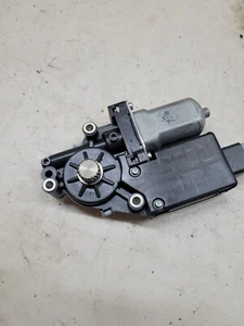 MAZDA CX9 07-15 Sun Roof Motor OEM - Picture 1 of 3