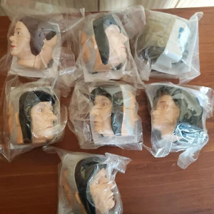 7 Kelloggs Rubik's Cube Star Wars Heads Sealed New - Bild 1 von 5