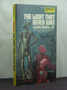 signed by artist Kelly Freas, The Light That Never Was by Lloyd Biggle (1973) - Picture 1 of 4