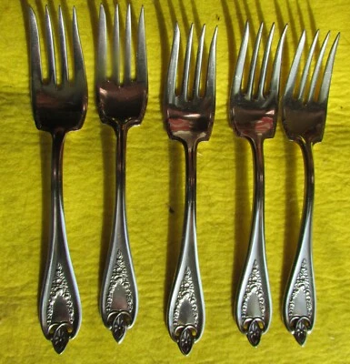 1911 СТАРАЯ КОЛОНИЯ Лот из 5 Салатных Вилок от 1847 Rogers Bro Серебряная Тарелка 6" - Изображение 1 из 4