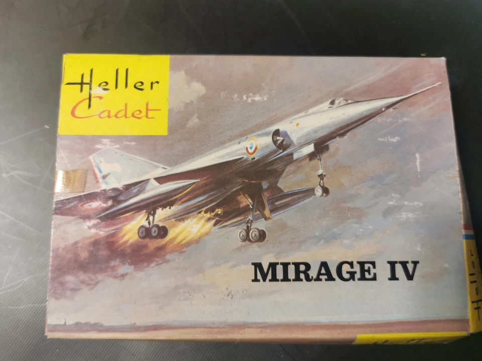 Heller Cadet Mirage IV L007 1:125 Dassault  OVP contents sealed old shop stock - Immagine 1 di 4