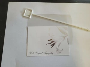 1x Florist Flower Memorial Message card. With Deepest Sympathy, Blank Large. - Picture 1 of 2