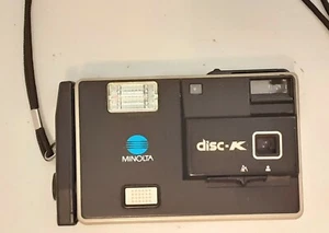 Vintage Minolta Disc-K Camera with Flash - Picture 1 of 5