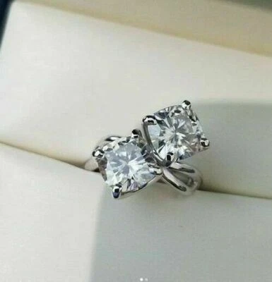 2.50Ct Cushion Cut 2 Diamond Simulated Engagement Ring 14K White Gold Size 8.5 - Image 1 of 3