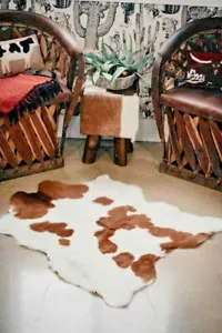 NUOVI TAPPETI 100% VERI VITELLO/BAMBINO PELLE BOVINA SU PELLE TAPPETI TRICOLORI ZONA S-M - Foto 1 di 12