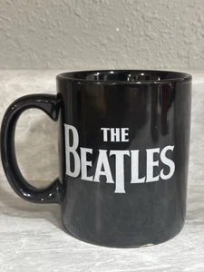 The Beatles Abbey Road 11 Unzen Kaffeebecher schwarz 2011 Apple Corps Ltd Vandor LLC - Bild 1 von 7