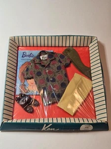 RARE 1961 KEN DOLL # 783 SPORT SHORTS OUTFIT AWESOME MINT ON CARD NRFP BARBIE - Picture 1 of 6