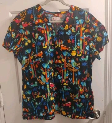 White Cross Tropical Tucan Birds Women's Scrub Top Size XL  - Image 1 of 3