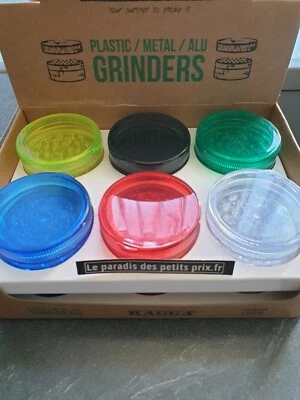grinder 3 étages , grinder 60 x 33 mm 4 parties avec grille a pollen + 1 briquet