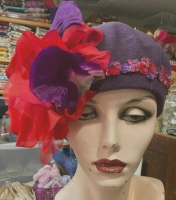 Sombrero vintage flores sombrerería boina talla única rojo púrpura 1 pieza Foto 1 de 4