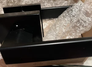 Juego de 2 cerraduras cuadradas negras mate con palanca de puerta para armario de pasillo de paso - Imagen 1 de 11