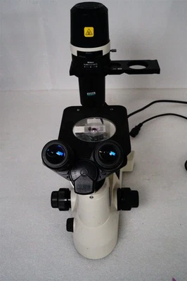 Microscopio de contraste de fase Nikon Eclipse TS100 con EPlan 4X, 10X, 20X, 40X Ph1 ADL Foto 1 de 4