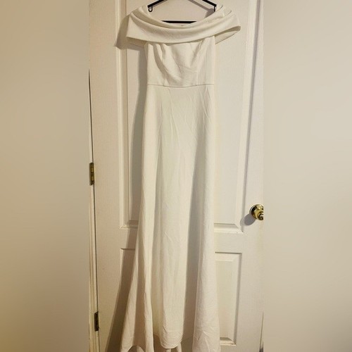 Abito da sposa Lulus bianco spalle scoperte nuovo senza etichette a cuore XS sposa doccia formale