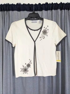Alfred Dunner creme graue Bluse Größe PM Grandmacore Blumen bestickt neu mit Etikett - Bild 1 von 9