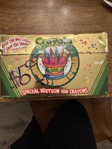 Vintage Crayola Special Edition 100 Crayons ~ Gold Box 2002 Binney & Smith - Foto 1 di 6