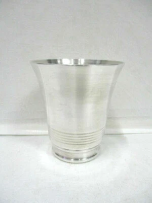 Ancienne timbale en métal argenté - Photo 1/4