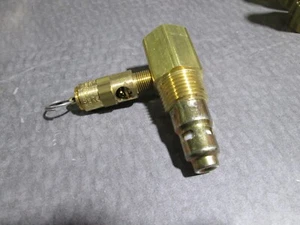 CV4X4TA-A175 Air Compressor Check Valve 1/2" X 1/2" NPT Rolair CV4X4TA NEW OEM - Picture 1 of 3