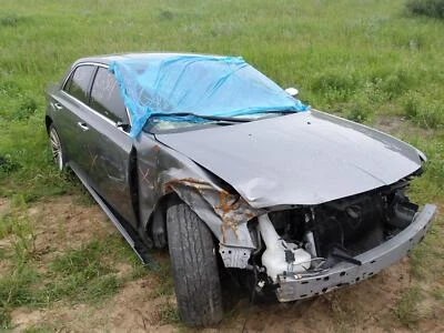 Used Body Control Module fits: 2012 Chrysler 300 Body Control BCM LH under dash — 第 1/4 张图片