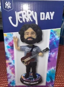 JERRY GARCIA New York Yankees JERRY DAY Grateful Dead SGA 2023 Bobblehead NEU - Bild 1 von 7