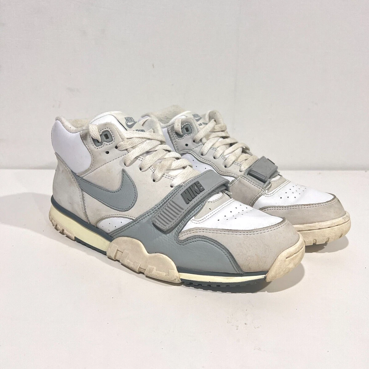 Preços baixos em Nike Air Trainer 1 Photon Dust | eBay