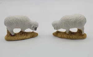 Vtg Ceramic Nativity Pair of Sheep Replacement Hand Painted 5" J235 - Picture 1 of 9