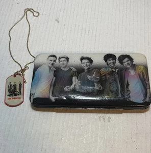 1D One Direction Band Hard Case Geldbörse und Erkennungsmarke - Bild 1 von 5
